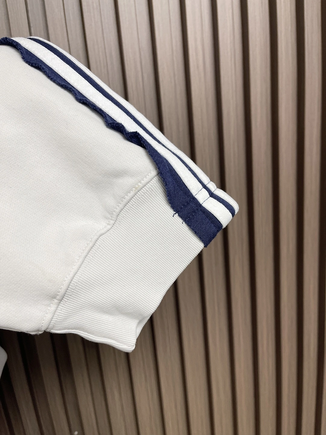 wg.luxury- 218593i16 oversize item:E-F026H1925